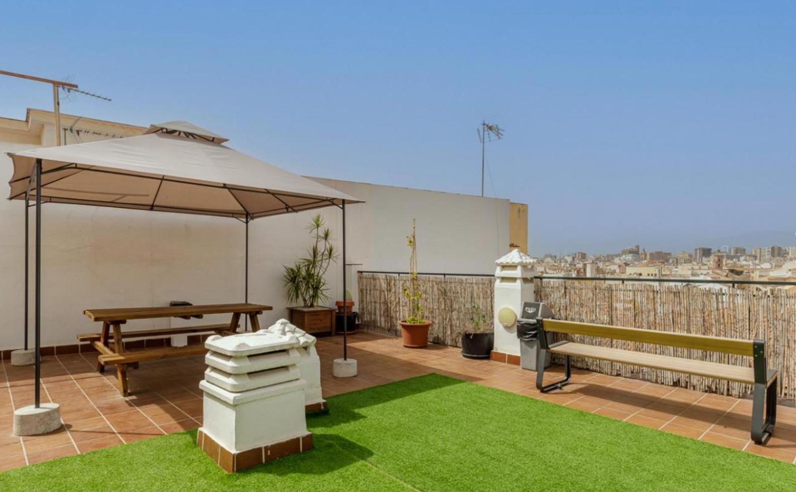 Apartamento Centrico La Merced 2 - Free Parking & Free Gym Málaga Exterior foto