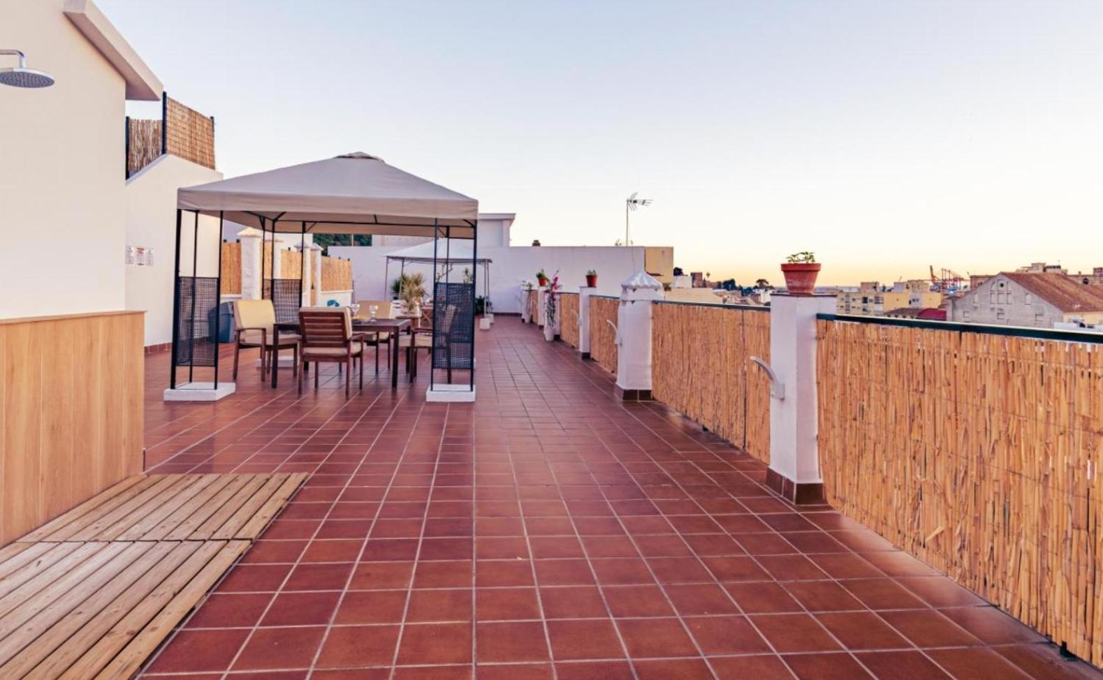 Apartamento Centrico La Merced 2 - Free Parking & Free Gym Málaga Exterior foto